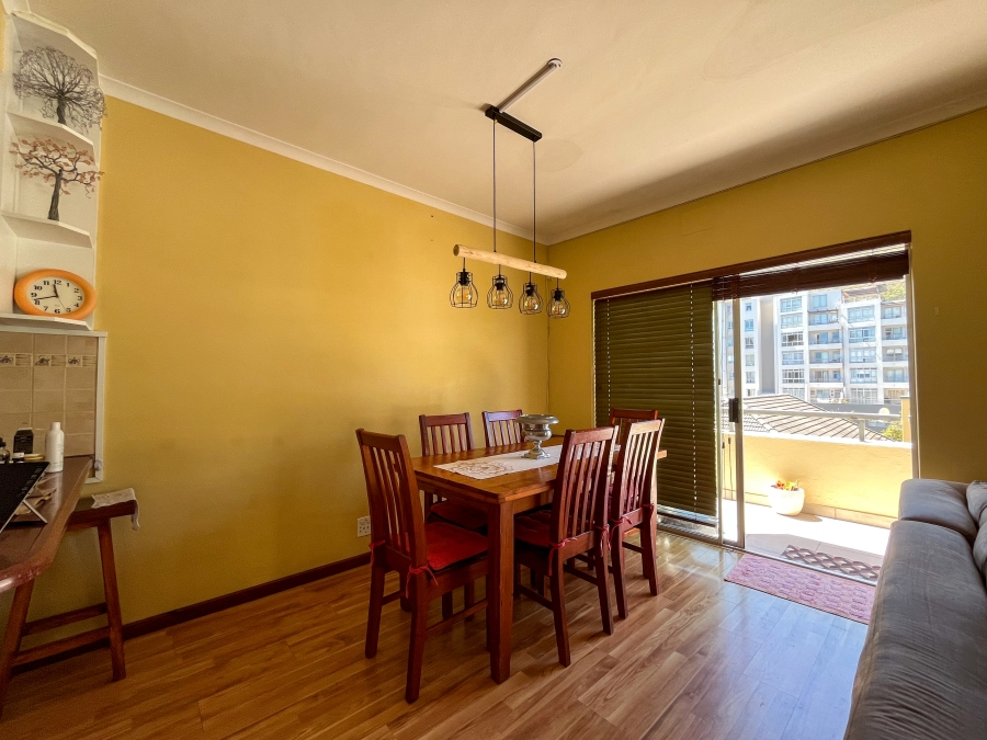 To Let 1 Bedroom Property for Rent in Sea Point Western Cape